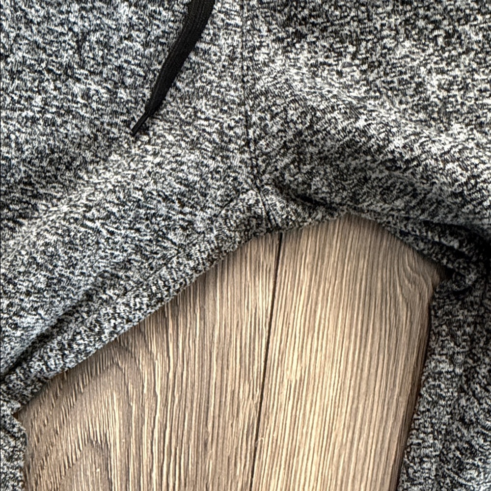 Men's Dual-Tone Joggers in Gray and Black - Picture 3 of 10
